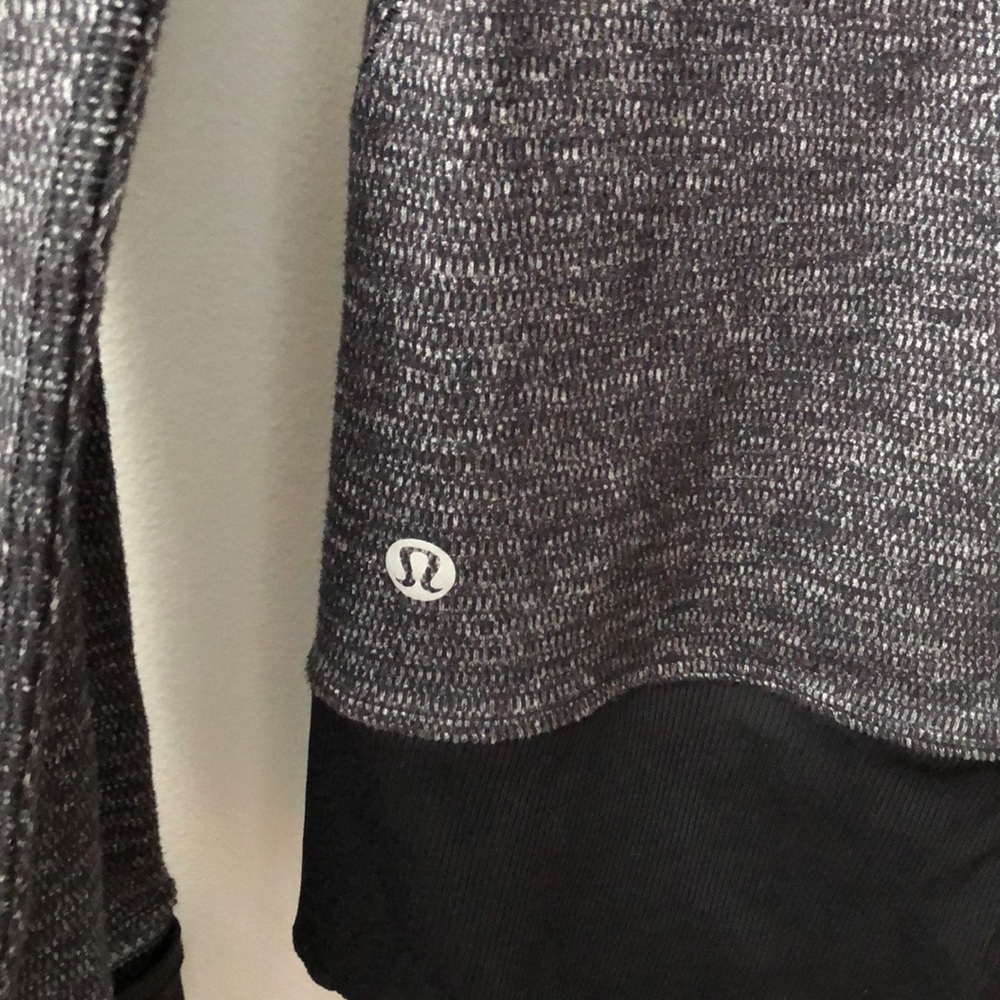 Lululemon Half-Zip - image 4